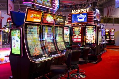 SA Gaming baccarat table with live dealer and betting interface